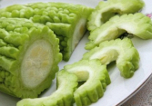 Kỳ kinh nguyệt là thời điểm vàng để 'giải độc' tử cung: Phụ nữ chăm chỉ ăn mướp đắng, 4 'món quà' sẽ tự nhiên xuất hiện