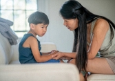 Dù con bạn bao nhiêu tuổi cũng hãy nói cho con biết 7 bí mật này, nếu không sẽ gây hại suốt đời