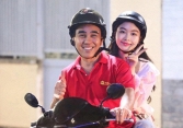 Con gái Lọ Lem xinh xắn, học giỏi như vậy nhưng bố Quyền Linh vẫn cực kỳ khiêm tốn, đọc bình luận mà phải khen ngợi gia đình anh!