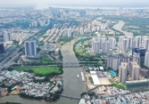 Với phương thức thế chấp nhà cũ mua nhà mới, chủ đầu tư và ngân hàng cho vay tín dụng được cho là những bên hưởng lợi