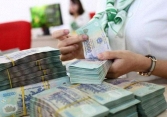 Doanh nghiệp và người dân vẫn chưa hết “khát vốn”