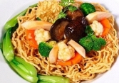 Món ngon mỗi ngày: Cách làm mì xào giòn thập cẩm cực ngon