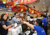 Co.opmart và Co.opXtra bán 10 gói mì với giá chỉ 1.000 đồng