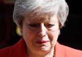 Thủ tướng Anh Theresa May chính thức đệ đơn từ chức