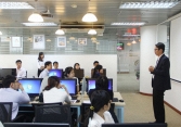 Vì sao điểm chuẩn ngành công nghệ thông tin soán ngôi ngành y, dược?