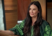 Demi Moore - Từ tuổi thơ bị cưỡng hiếp đến ngôi sao Hollywood