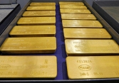 Giá vàng giảm nhẹ, chờ kết quả cuộc họp FED