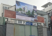 Sập trường học ở trung tâm Sài Gòn trong lúc đang tháo dỡ, một người tử vong