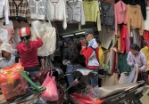 Trời trở lạnh, thời trang mùa Đông ở Sài Gòn 'hút hàng'