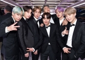 BTS vượt mặt Justin Bieber, xác lập kỷ lục mới trên xếp hạng Billboard 'Social 50' 
