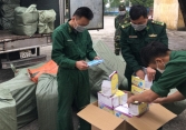 Phát hiện 50.000 khẩu trang y tế không rõ nguồn gốc vận chuyển sang Trung Quốc