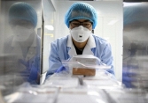 Trung Quốc phát hiện biến thể 'bất thường' của virus corona