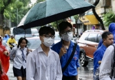 Hơn 1 triệu thí sinh THPT cả nước bước vào môn thi đầu tiên