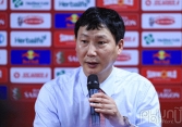 HLV Kim Sang Sik: 'Đội tuyển Việt Nam đánh bại Philippines nhờ tiền đạo xuất sắc' 