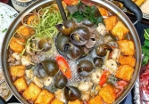Cách làm lẩu ốc ngon tại nhà, hương vị đậm đà, ấm lòng ngày lạnh