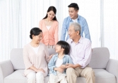 Dạy con tôn trọng gia đình: Nền tảng cho sự phát triển toàn diện