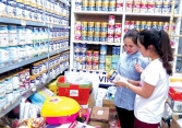 Cha mẹ cần làm gì để bảo vệ con trước nạn sữa bột giả?