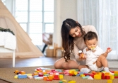 Nuôi con thời AI - Dùng AI tạo sinh hỗ trợ nuôi dạy trẻ: Trợ thủ ảo nhưng hữu ích thật (dành cho trẻ từ 0-2 tuổi)