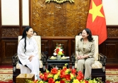 Phó Chủ tịch nước Võ Thị Ánh Xuân tiếp nữ phi hành gia gốc Việt Amanda Nguyễn