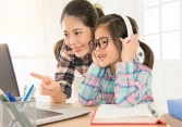 Dạy con từ gốc: Tin vào bản chất thiện lành của con người