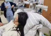 Bị bạn học đùa giỡn đến mức gãy xương nhập viện, cô gái không những không được gia đình bảo vệ mà còn bị 'từ mặt', dân mạng khó hiểu