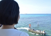 Trường Sa, em đến thăm anh giữa trùng khơi mênh mang