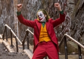 Joker: Khi cái ác khiêu vũ với cuộc đời!