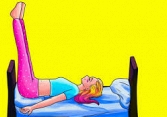 Ngủ ngon, giảm stress, hết tê chân với động tác 'siêu nhàn'