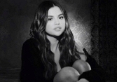 Selena Gomez chơi 'lạ' bằng MV quay từ iPhone 11 Pro, lời ca khúc ám chỉ Justin Bieber rõ rệt