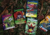 'Nối da gà' với series tiểu thuyết rùng rợn kinh điển của Goosebumps