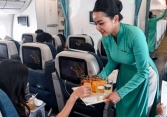 Khôi phục việc phục vụ ăn uống trên một số chuyến bay Vietnam Airlines