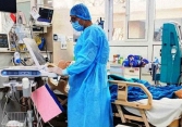 Phi công người Anh dương tính nhẹ với virus Covid-19 và rơi vào tình trạng nguy kịch