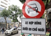 Hà Nội khôi phục biển cấm taxi, xe hợp đồng trên 10 tuyến phố