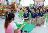 Nhà trường thực hiện “5K” và tăng cường dinh dưỡng cho học sinh trong mùa dịch