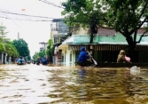 Miền Trung tiếp tục đối mặt nguy cơ xảy ra lũ quét, sạt lở trong những ngày tới