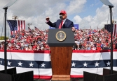Các học giả dự đoán về khả năng trúng cử của ông Donald Trump 