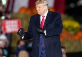 Nhóm của ông Trump sẽ tiếp tục các vụ kiện liên quan đến phiếu bầu.
