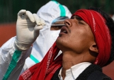 WHO kêu gọi G20 hỗ trợ tiền mua vaccine Covid-19