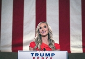 Con dâu của ông Trump sẽ nối gót bố chồng ra tranh cử?