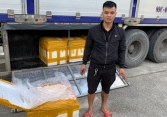 Thanh Hóa: Cuối năm nhiều vụ vận chuyển trái phép pháo, thực phẩm bẩn bị bắt giữ