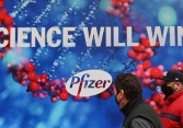 Những người phản đối vắc xin... thích thú với thông tin 6 người thử nghiệm của Pfizer đã chết