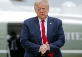 Tổng thống Mỹ Donald Trump ký luật đuổi công ty Trung Quốc khỏi sàn chứng khoán Mỹ