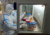 Đơn vị sản xuất vaccine Covid-19 nói gì về biến chủng virus SARS-CoV-2?
