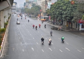 Hà Nội vận động người dân không ra khỏi nhà khi không cần thiết