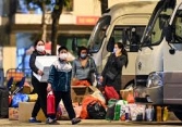 Người dân trở lại Hà Nội sau kỳ nghỉ Tết phải khai báo y tế