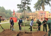 Hội Nữ trí thức Việt Nam tham gia Tết trồng cây Xuân Tân Sửu tại Trung đoàn Thủ đô