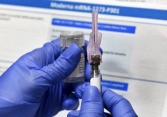 Việt Nam dự kiến nhận 7 đợt vaccine Covid-19 trong năm nay
