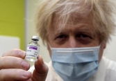 Hơn 10 nước châu Âu và Đông Nam Á đã dừng tiêm vaccine Covid-19 của AstraZeneca.