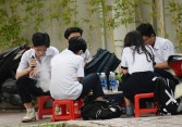 Số học sinh dùng thuốc lá điện tử ngày càng gia tăng