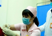 Hôm nay 6 tình nguyện viên tiêm thử nghiệm mũi 2 vaccine COVIVAC